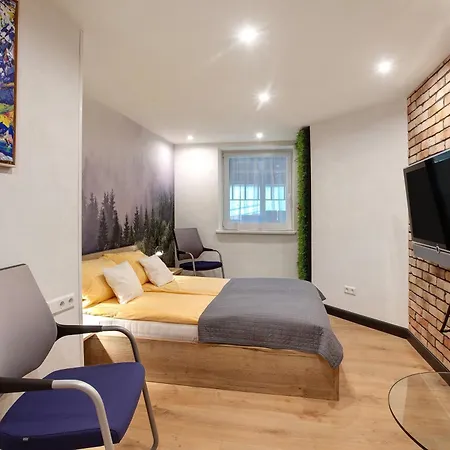 Heimelige Schwarzwaldwohnung Stein Häusern