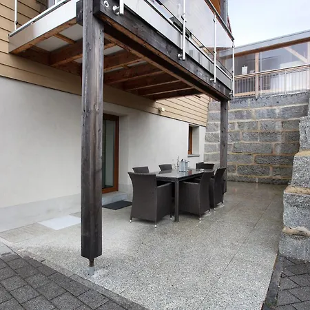 Heimelige Schwarzwaldwohnung Stein * Häusern